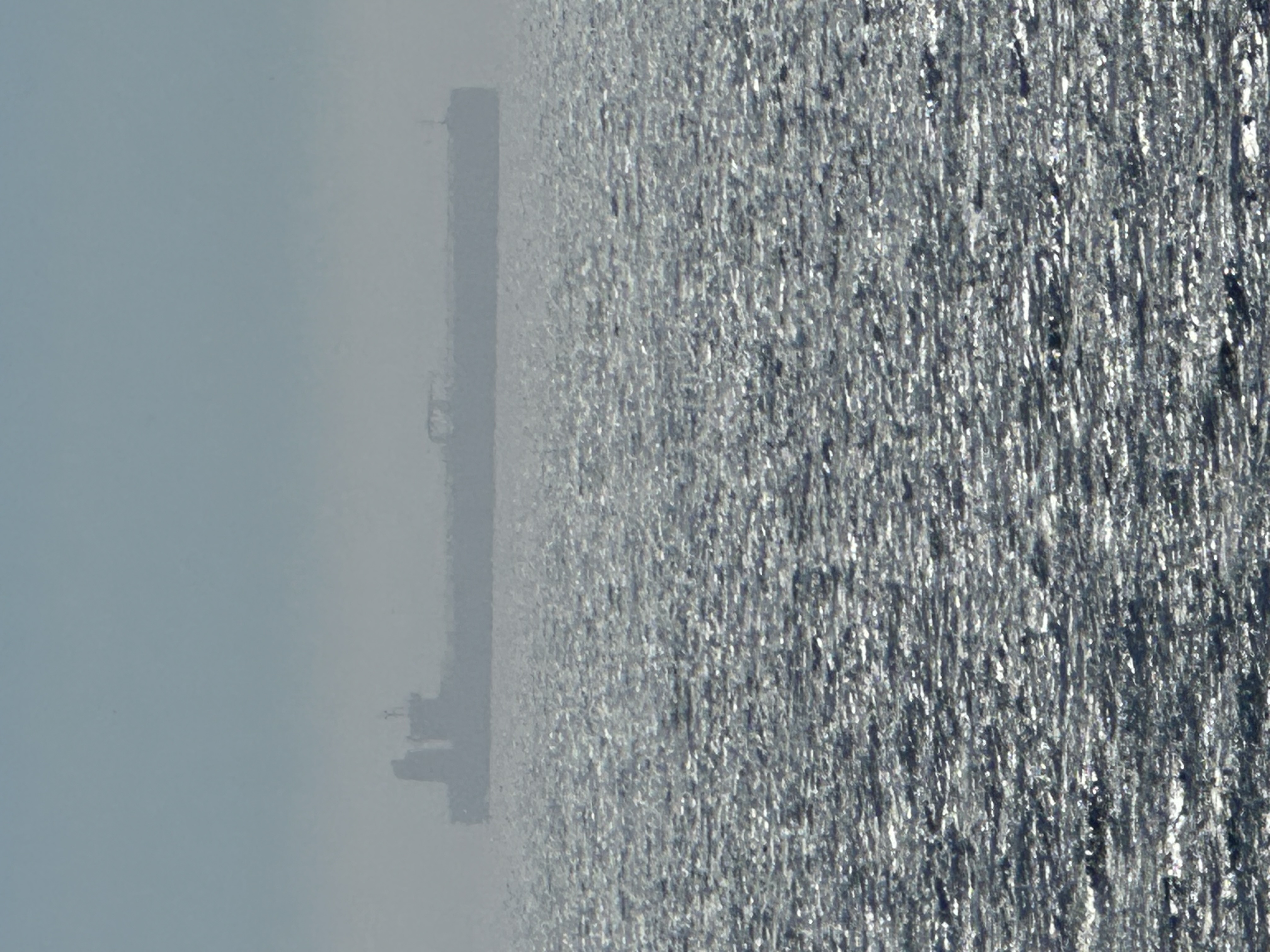 Photo 2 du portfolio - Moments de vie du développeur web Maxime Farineau à Biarritz, passionné de surf et création de sites web